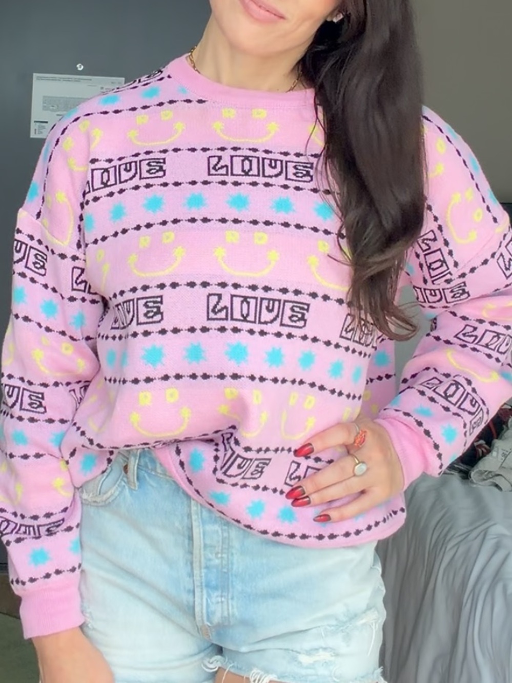 Refined Pink LOVE Smiley Graphic Sweater Size M